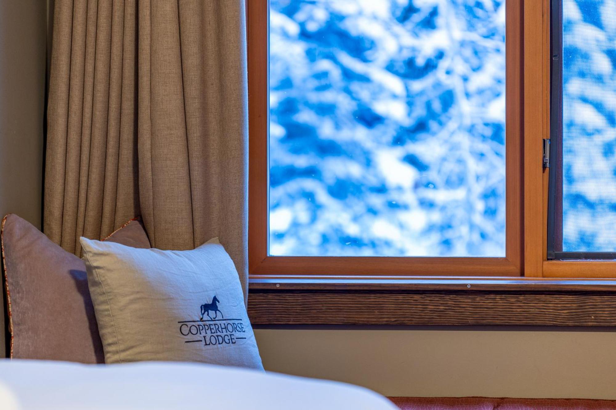 Copper Horse Lodge ゴールデン エクステリア 写真