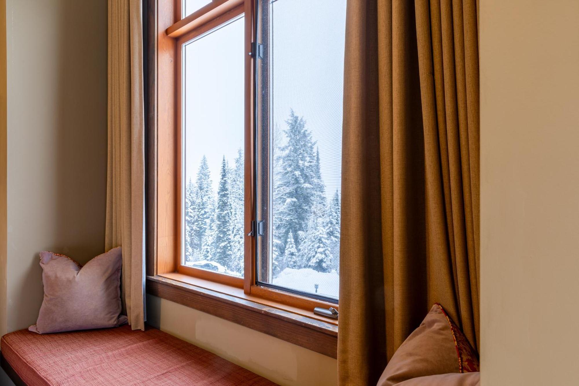 Copper Horse Lodge ゴールデン エクステリア 写真