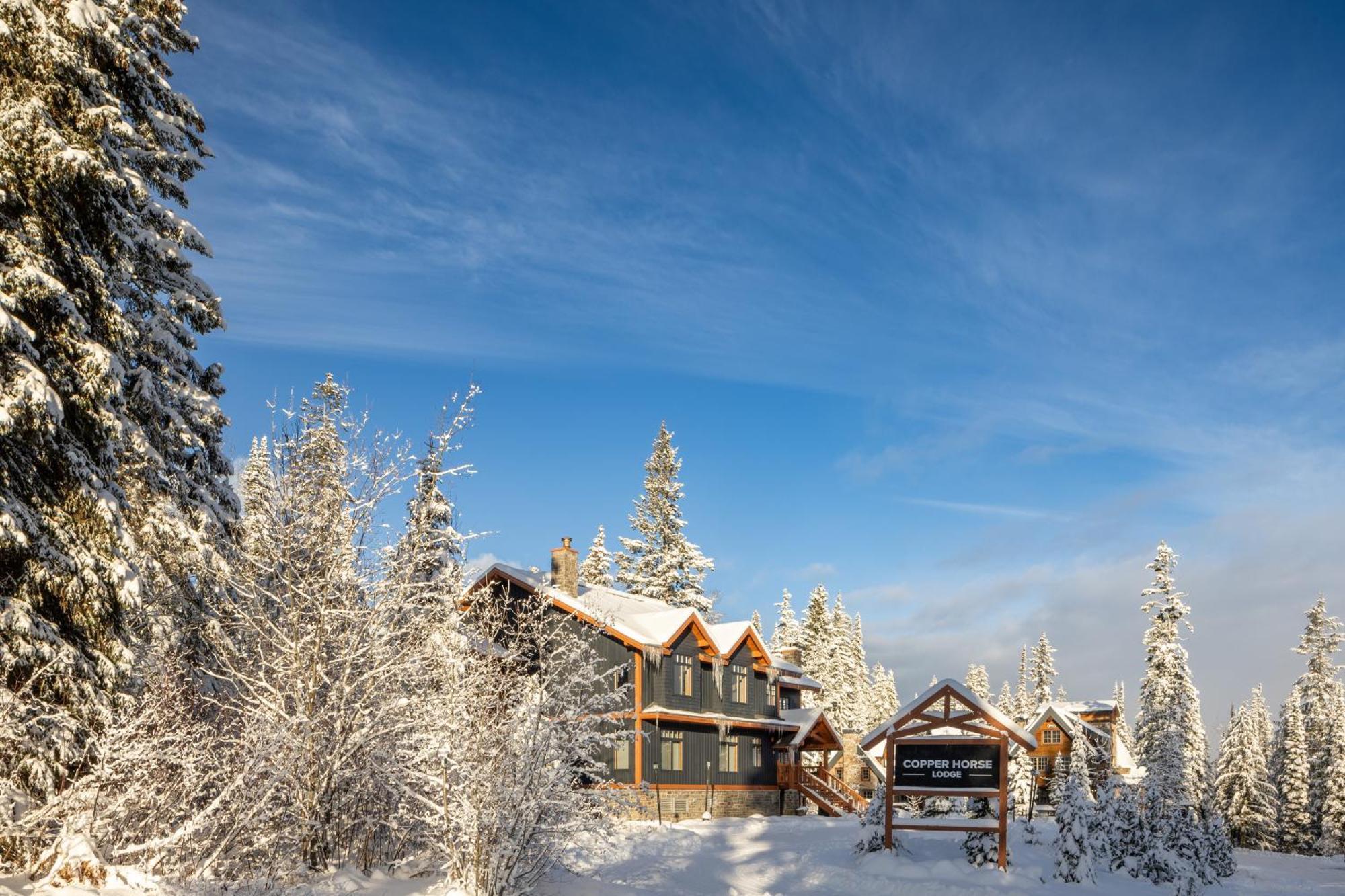 Copper Horse Lodge ゴールデン エクステリア 写真