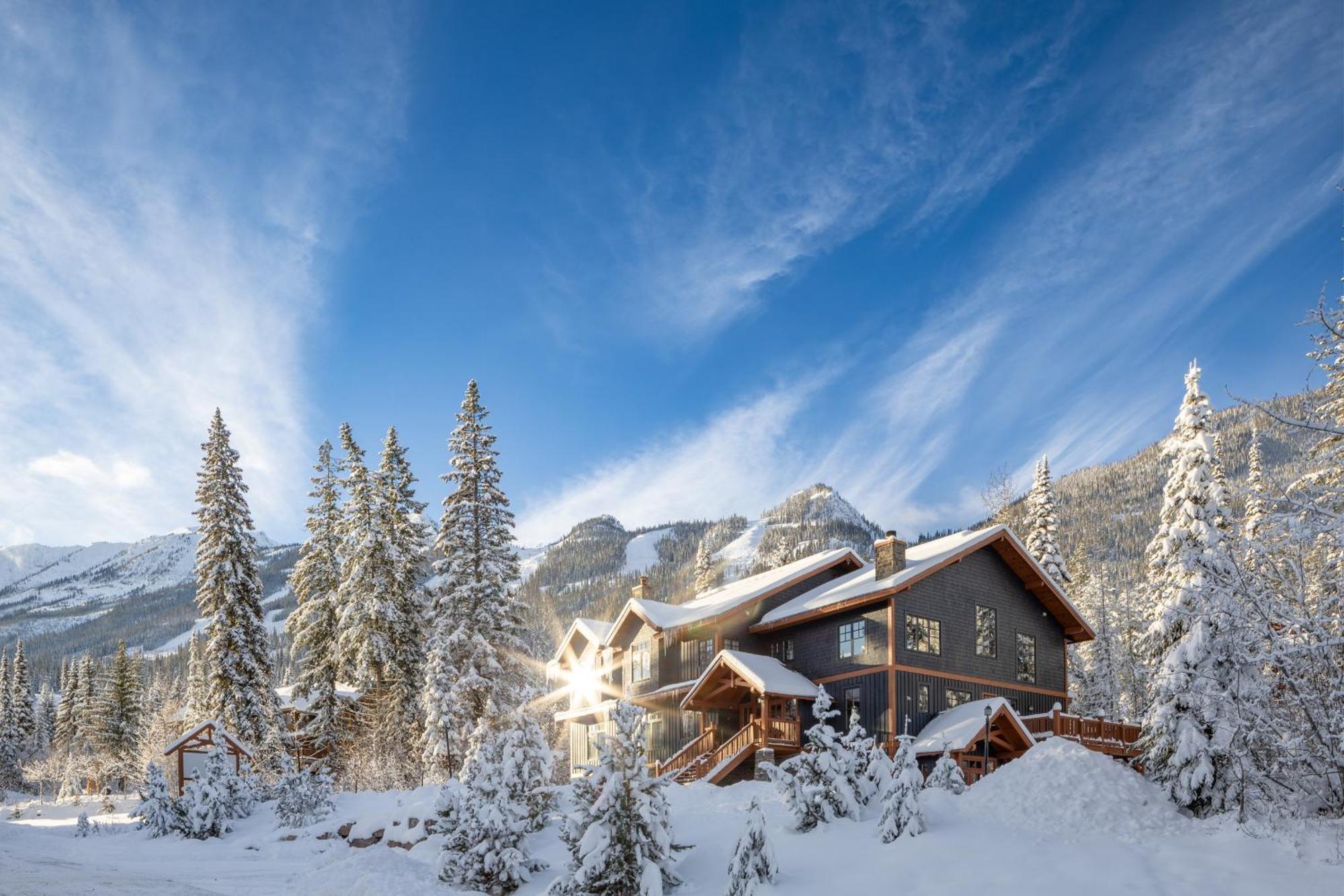 Copper Horse Lodge ゴールデン エクステリア 写真